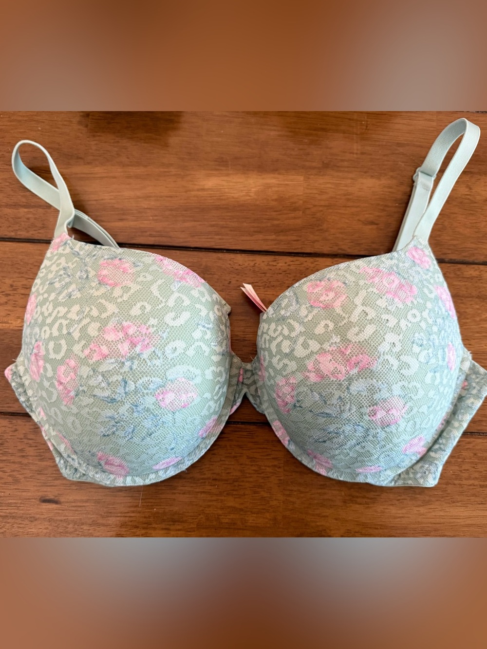 PINK Victoria's Secret Wear Everywhere T-Shirt Bra 36DD Mint & Pink Animal Print